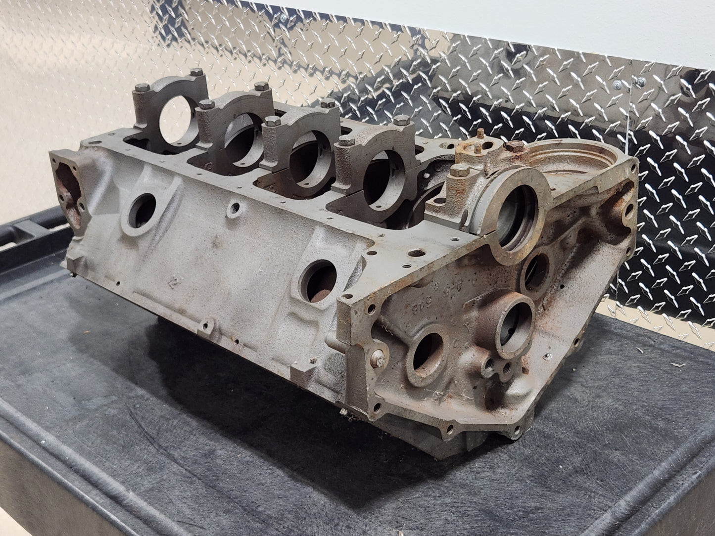 1957 Chevy Corvette 283 Engine Bare Block GM 3731548 Date Code I286