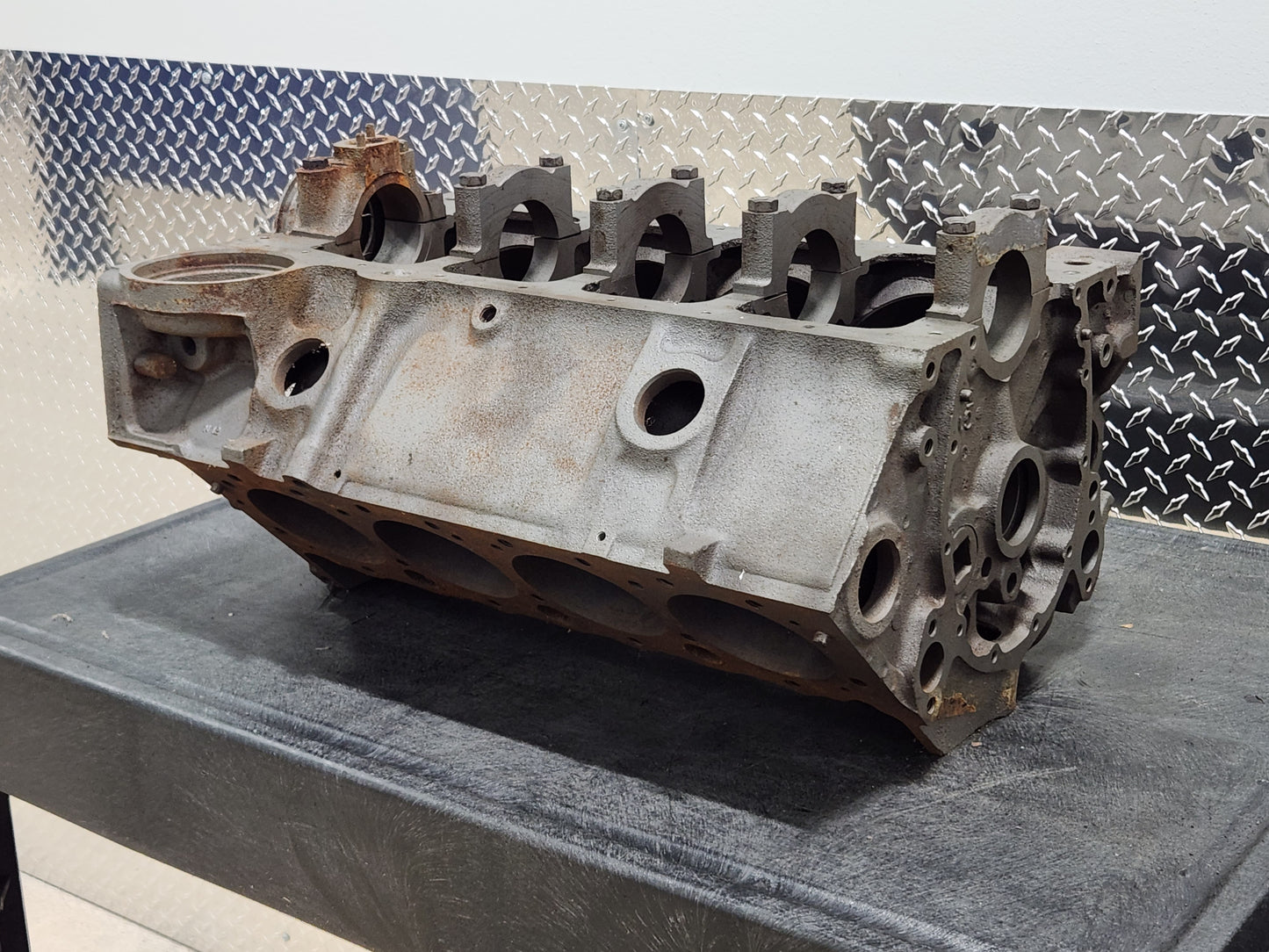 1957 Chevy Corvette 283 Engine Bare Block GM 3731548 Date Code I286