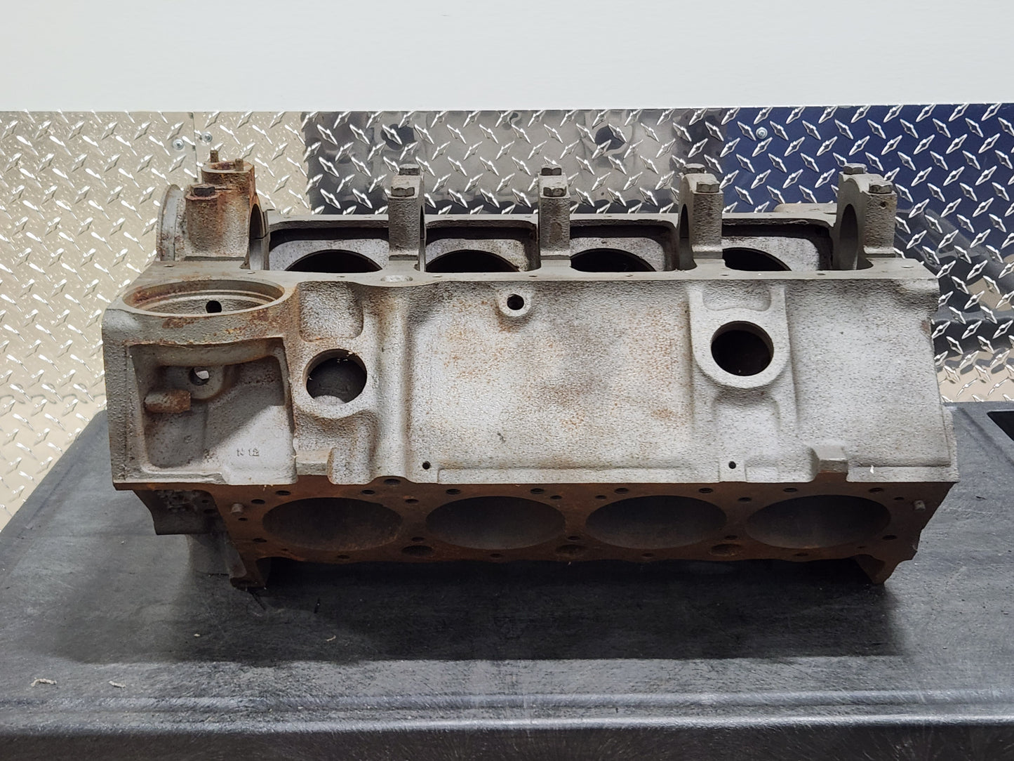 1957 Chevy Corvette 283 Engine Bare Block GM 3731548 Date Code I286