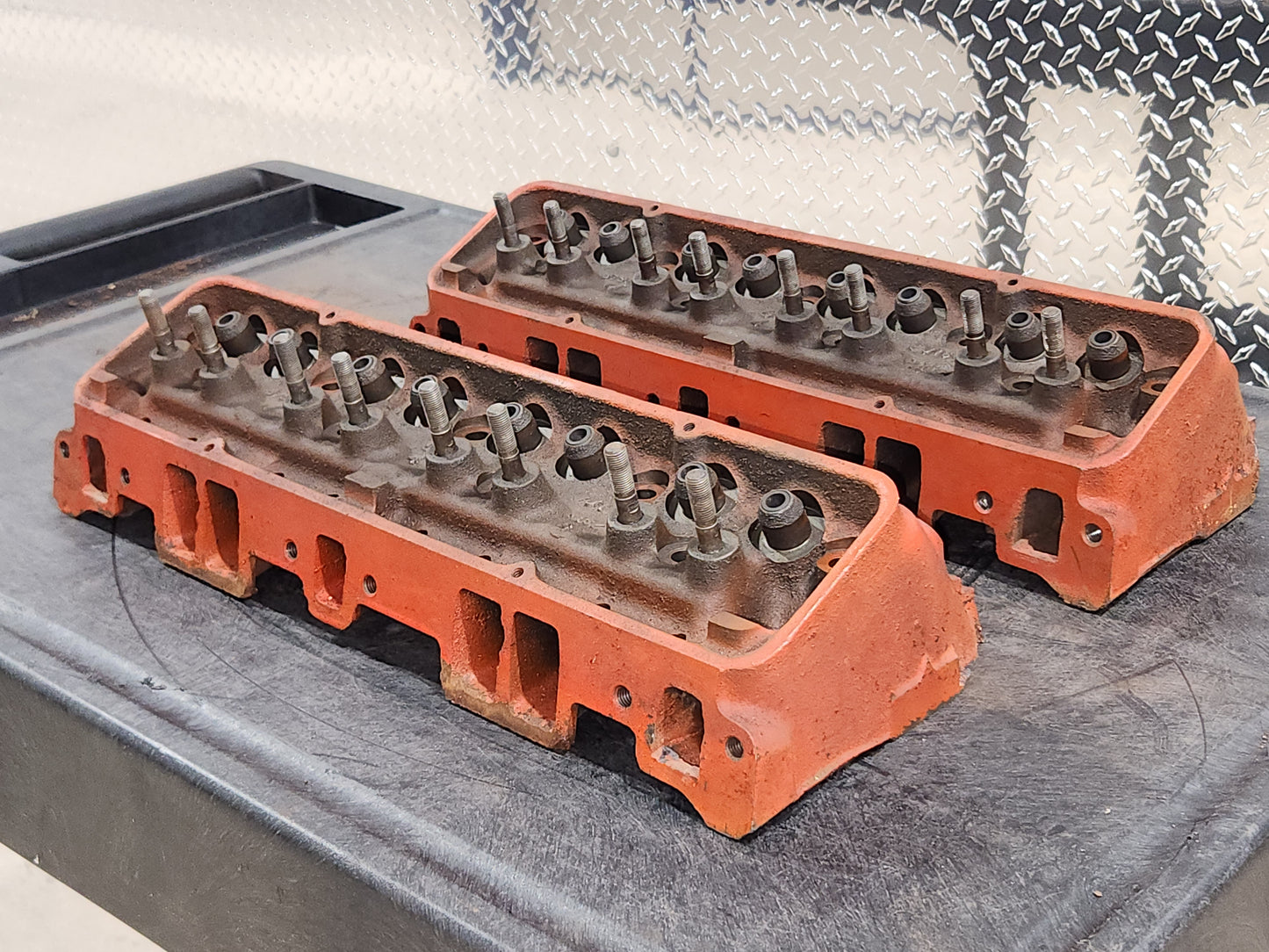 1957 Chevy Corvette 283 SB Fuelie Cylinder Heads 3731539 Date Code J176