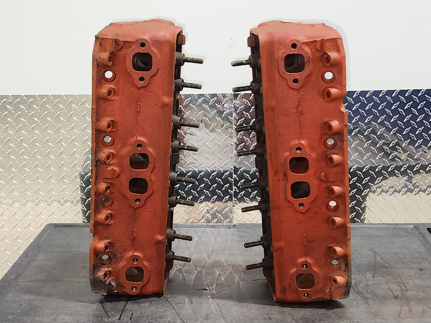 1957 Chevy Corvette 283 SB Fuelie Cylinder Heads 3731539 Date Code J176